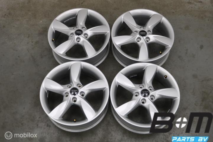 NIEUWSTAAT! ORIGINEEL! 17 inch velgen Audi A3 8V! 8V0071497, Auto-onderdelen, Banden en Velgen, Velg(en), 17 inch, Personenwagen