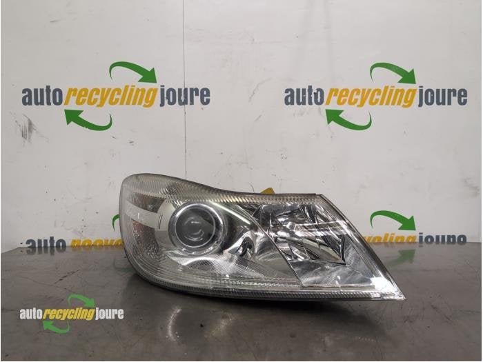 Phare droit d'un Skoda Octavia, -, -, 3 mois de garantie, Utilisé