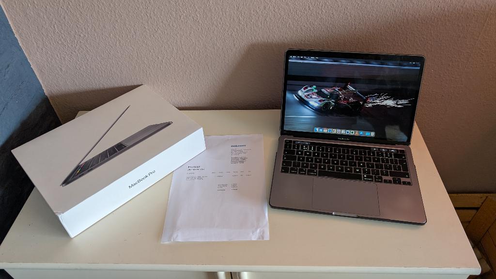Apple Macbook Pro 13 inch 16GB 1TB SSD, Computers en Software, Apple Macbooks, Zo goed als nieuw, MacBook, 13 inch, 2 tot 3 Ghz