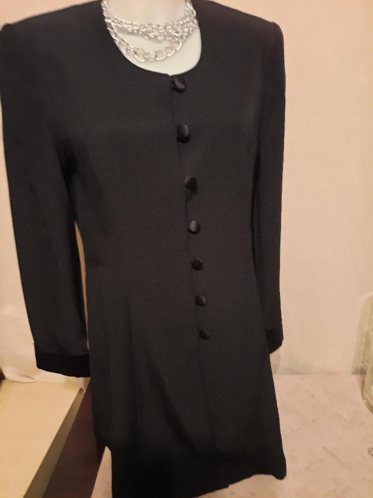 Caroline Biss zwarte jurk 42, Kleding | Dames, Jurken, Zo goed als nieuw, Maat 42/44 (L), Zwart, Knielengte, Ophalen of Verzenden