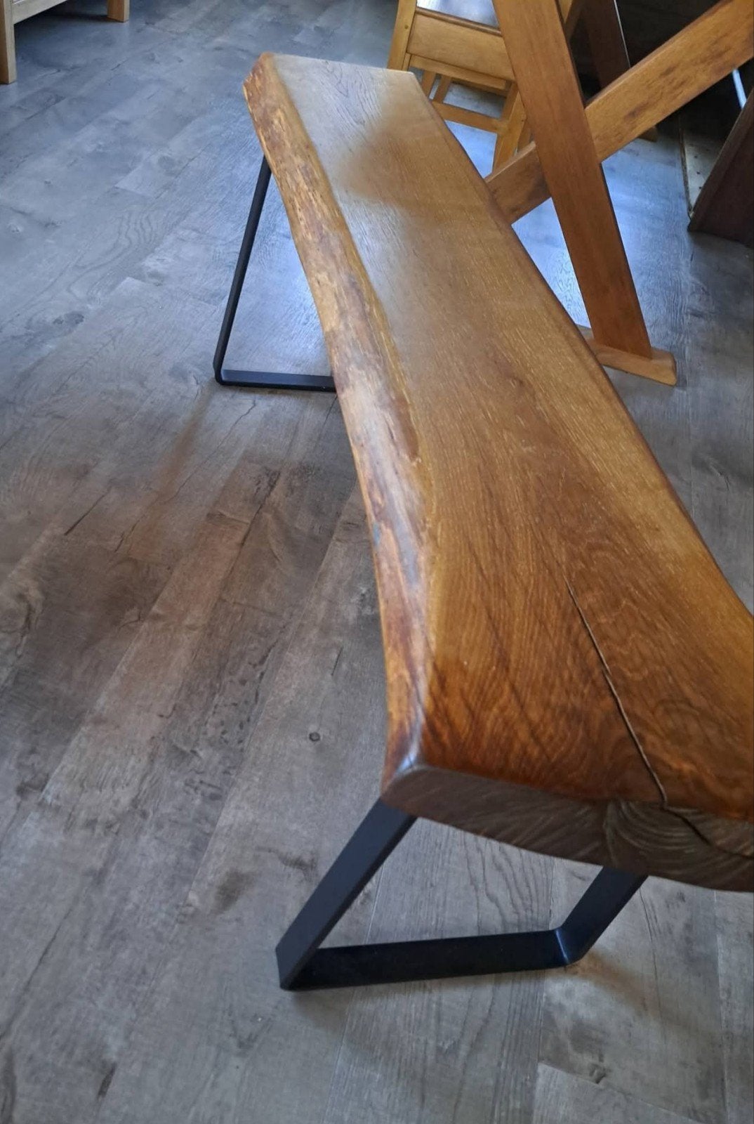 Banc en chêne, Enlèvement, Chêne