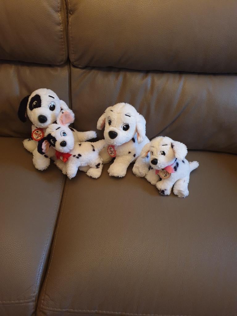 4 Peluches 101 dalmatiens Patch et Molly, Enlèvement, Peluche