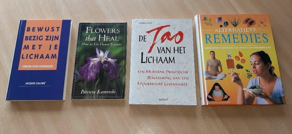 Gezondheid en alternatieve remedies 4 boeken, Boeken, Ophalen