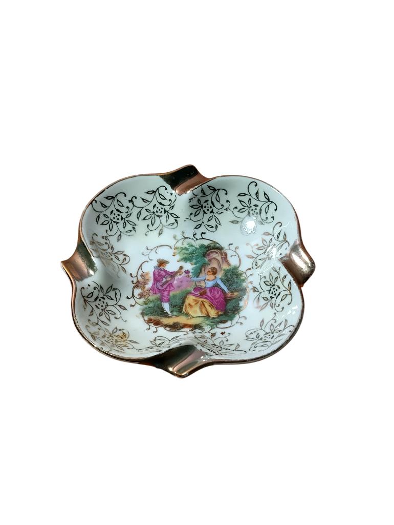 Cendrier en porcelaine diamètre 12cm vintage année 80, Enlèvement