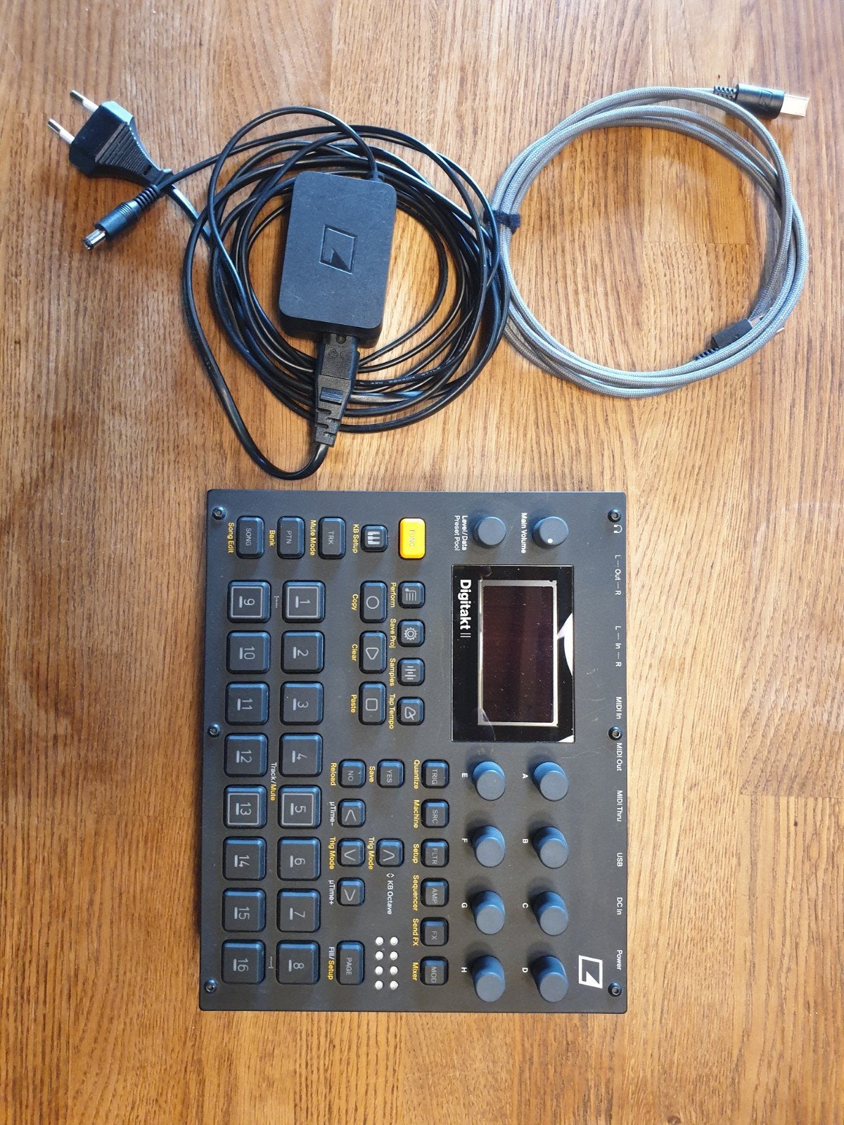 Elektron Digitakt II – très bon état + Analog Cases, Enlèvement