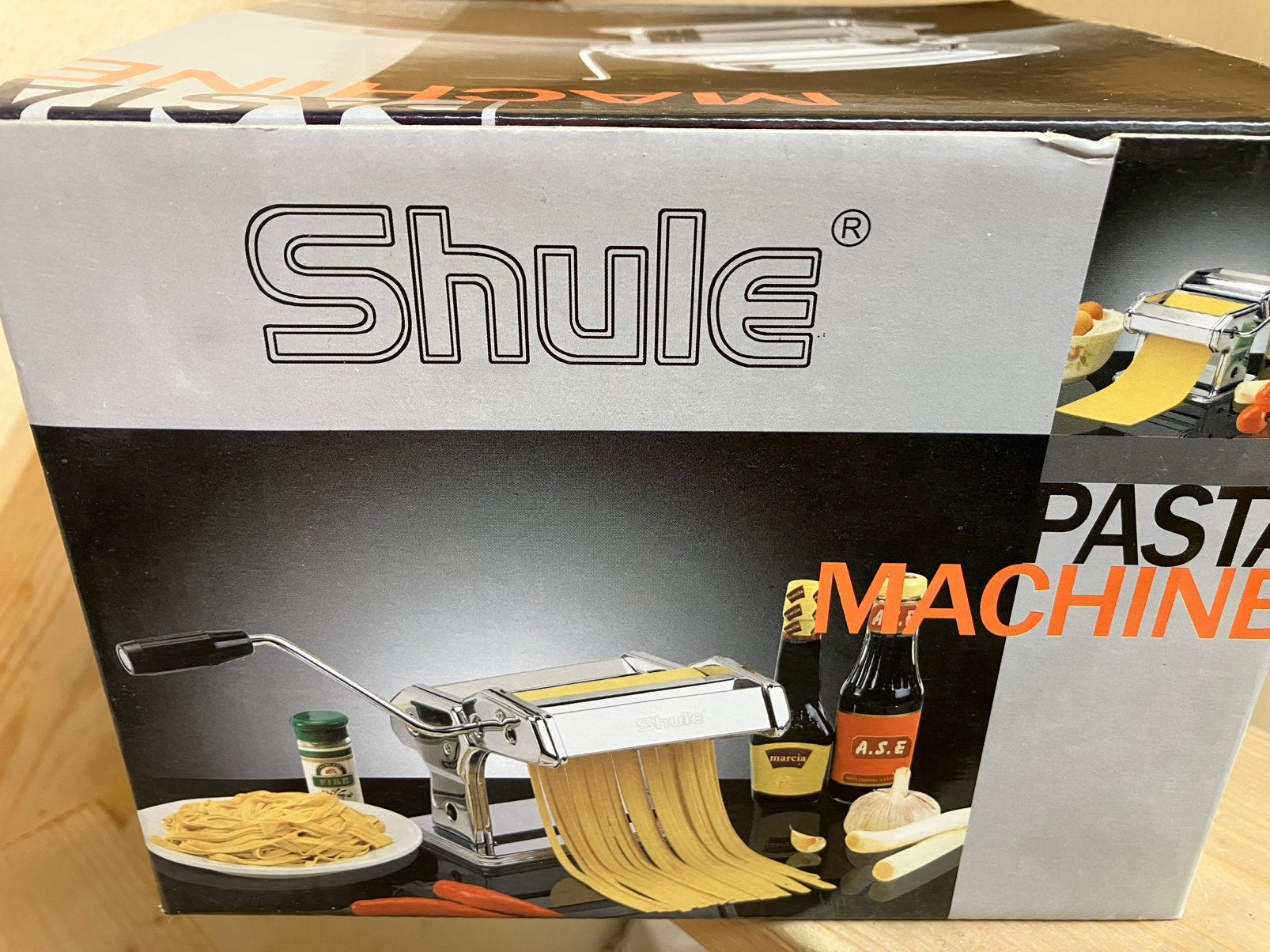 Machine om pasta te draaien., Huis en Inrichting, Ophalen, Zo goed als nieuw