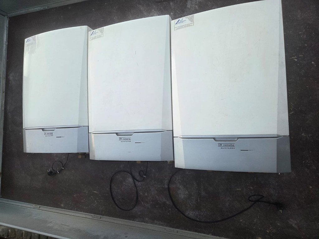 3 Remeha Quinta pro 115 gascondensatieketels, Doe-het-zelf en Bouw, Ophalen, Gebruikt, Boiler