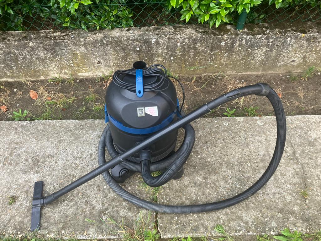 Waterstofzuiger, Elektronische apparatuur, Stofzuigers, Gebruikt, Waterstofzuiger, 1200 tot 1600 watt, Stofzak, Ophalen
