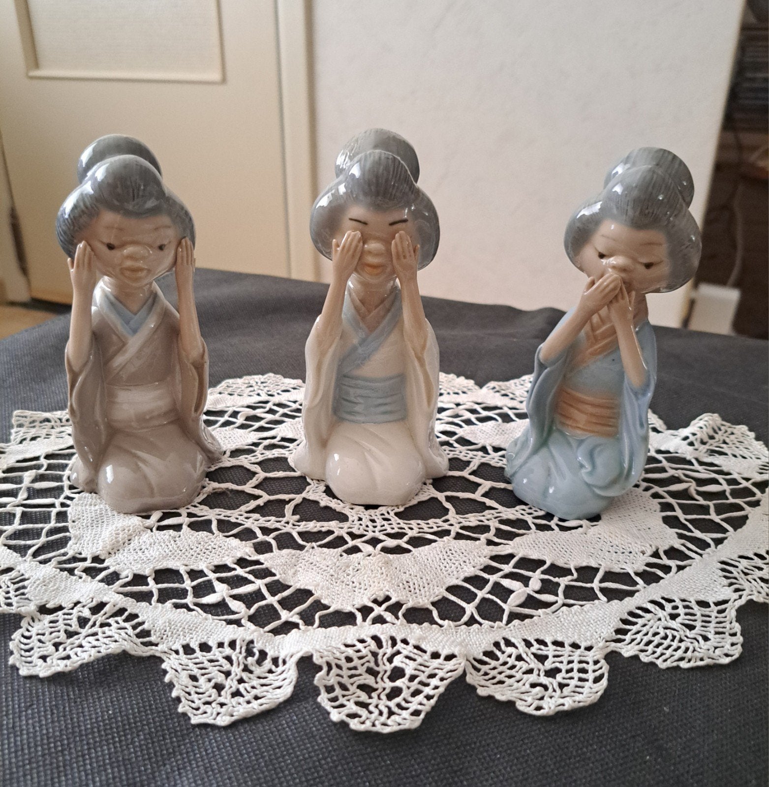 3 pastel beeldtjes van Mirete ophalen Ekeren., Ophalen