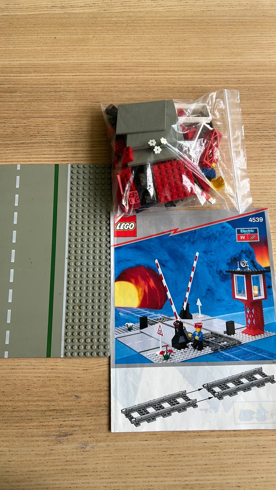 Legi 4539, complet, passage a niveau, Enlèvement ou Envoi, Lego, Ensemble complet, Utilisé