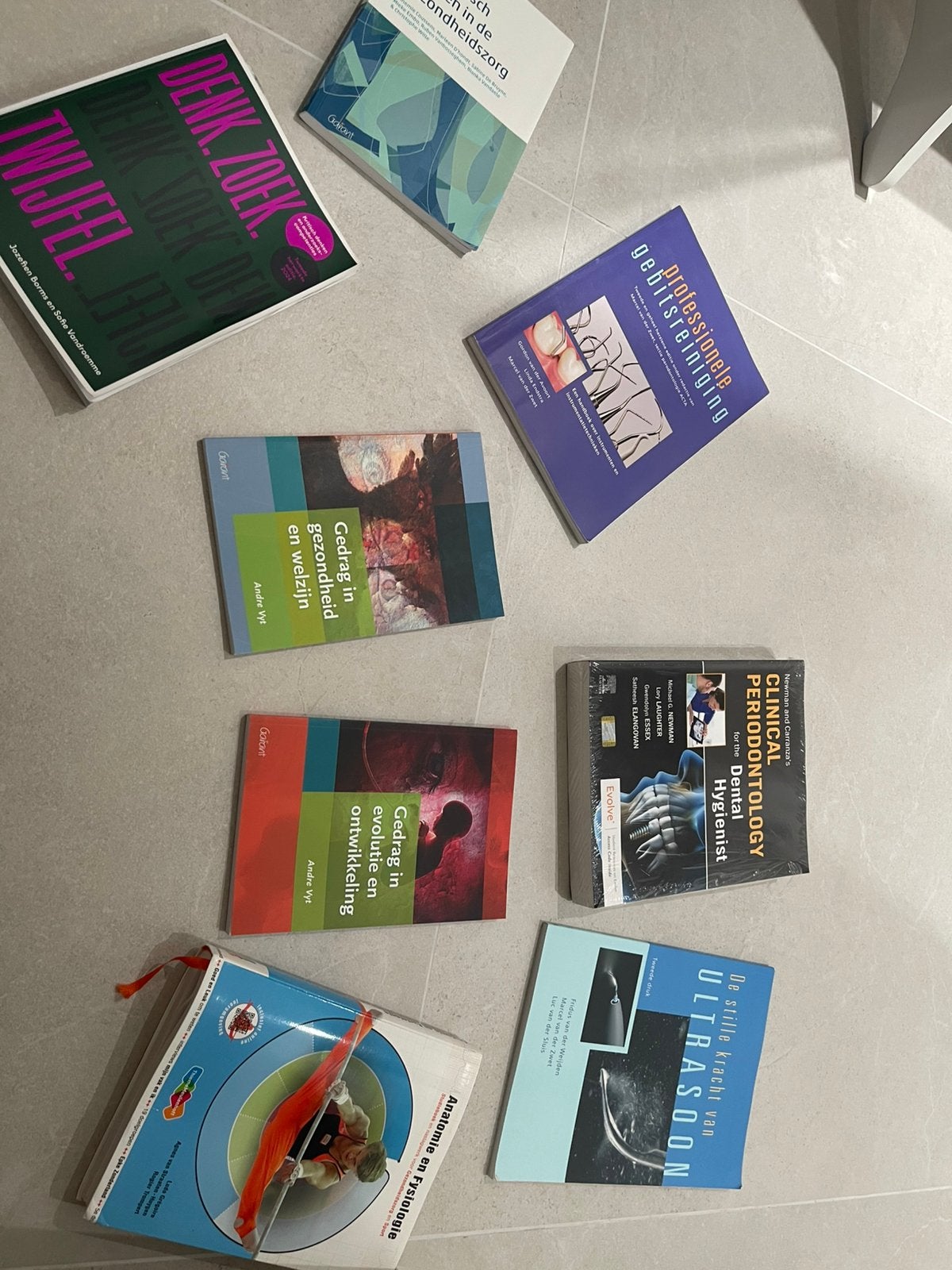 MONDZORG boeken, Ophalen, Zo goed als nieuw