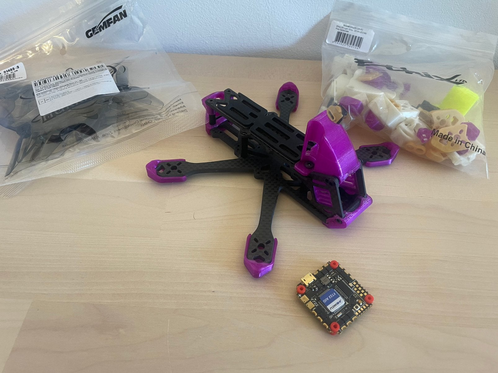 Fpv, Hobby en Vrije tijd, Modelbouw | Radiografisch | Helikopters en Quadcopters, Ophalen of Verzenden, Zo goed als nieuw