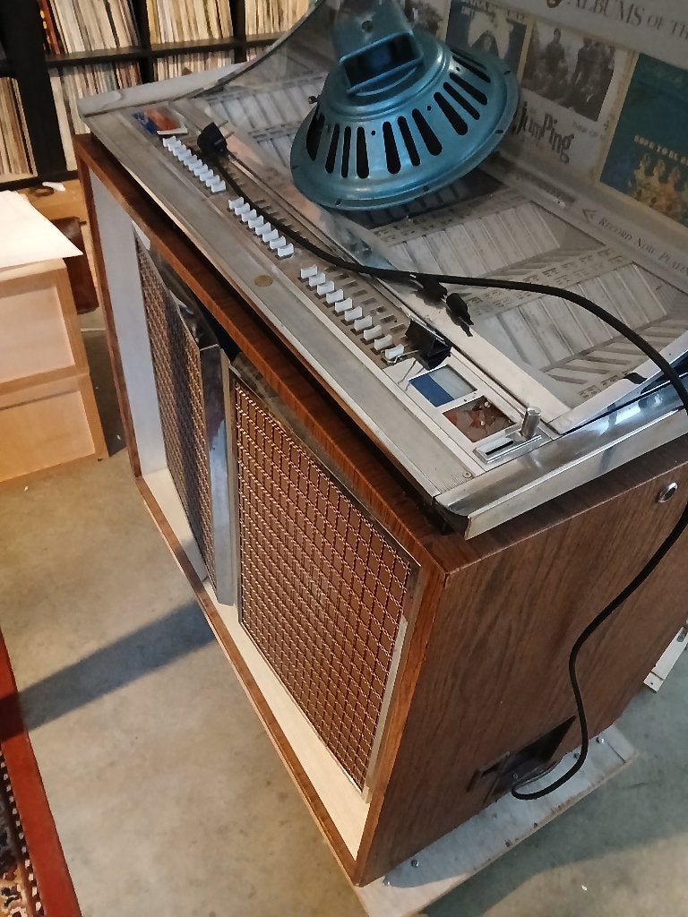 Jukebox Seeburg LP Console, Ophalen, Seeburg