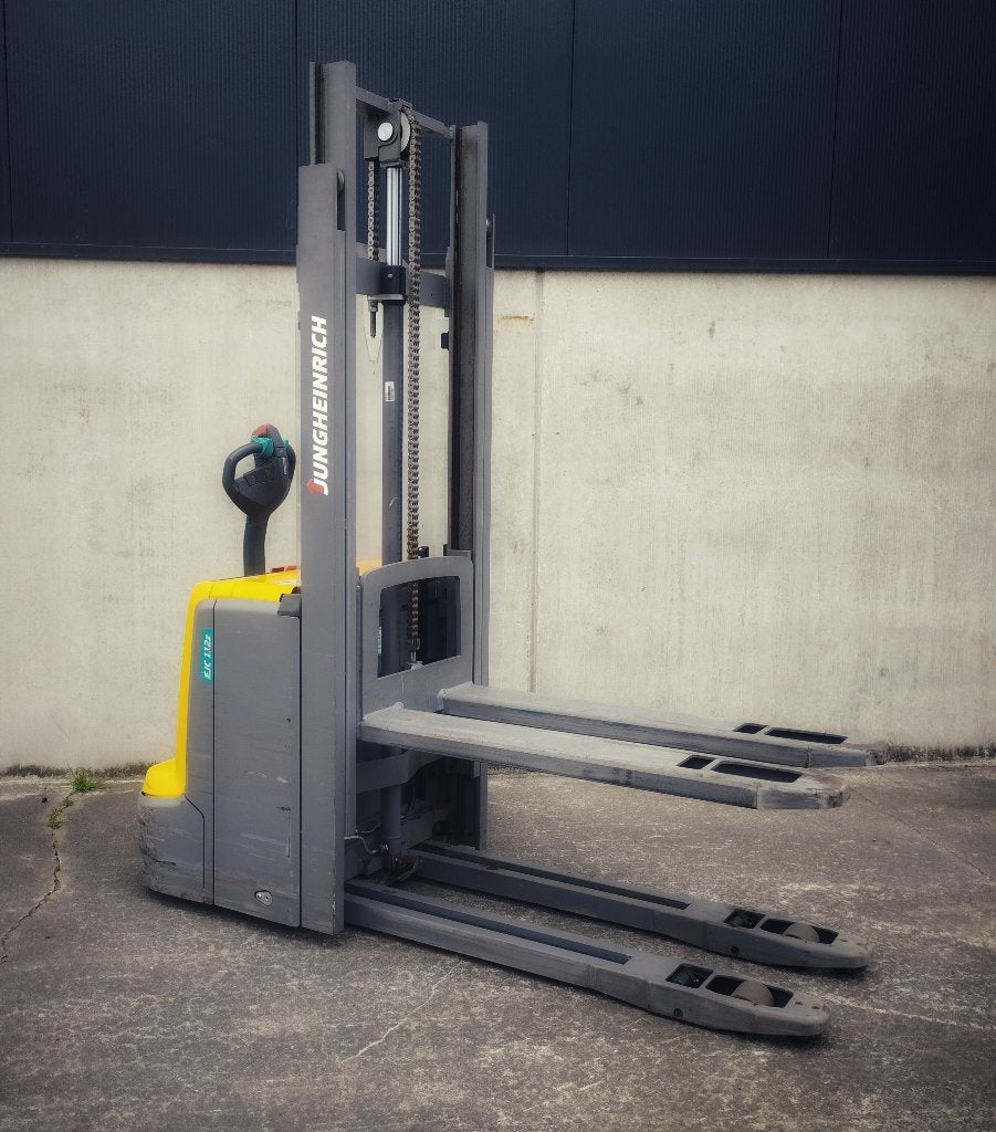Stapelaar jungheinrich dubbele heffing, Ophalen, Stapelaar, 1000 tot 2000 kg, JUNGHEINRICH