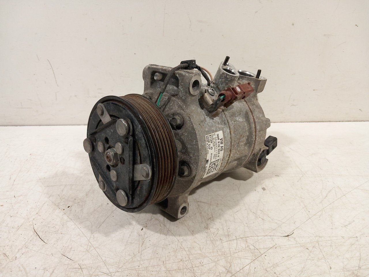 Airco pomp Volkswagen Crafter, Onderdelen@venauto.nl, Van der Ven Autorecycling B.V., Gebruikt, Ettenseweg 76, 4706 PB Roosendaal, The Netherlands