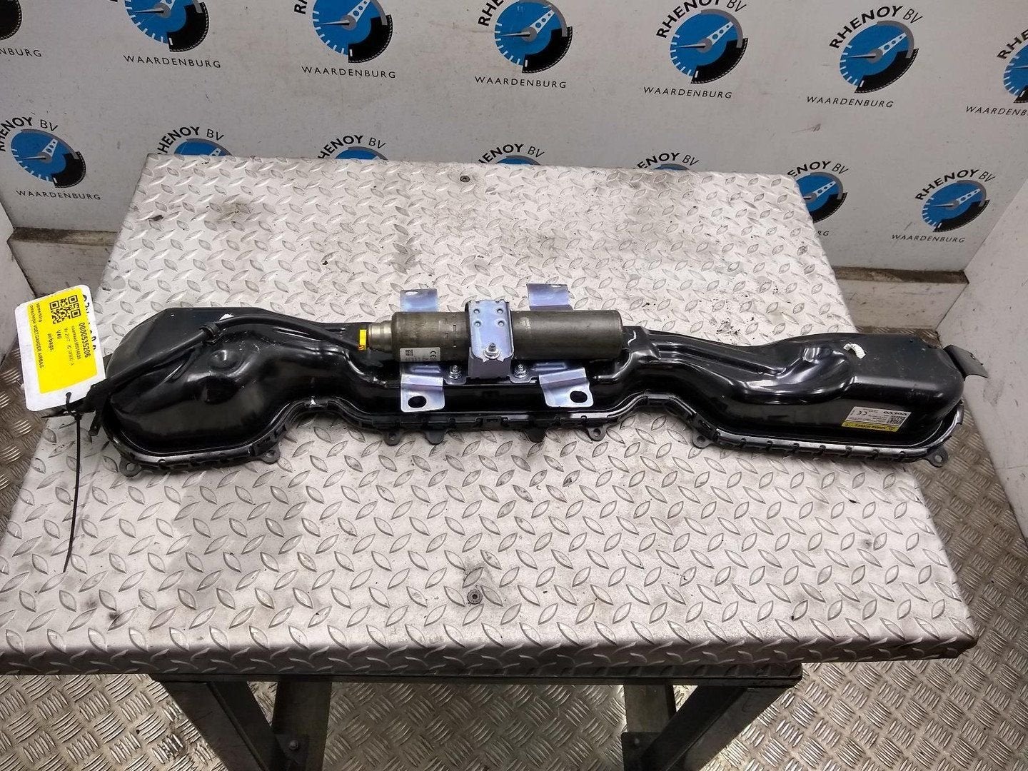 VOLVO V40 R-design  AIRBAG MOTORKAP 2017, Enlèvement ou Envoi, Utilisé, ARN reconnu