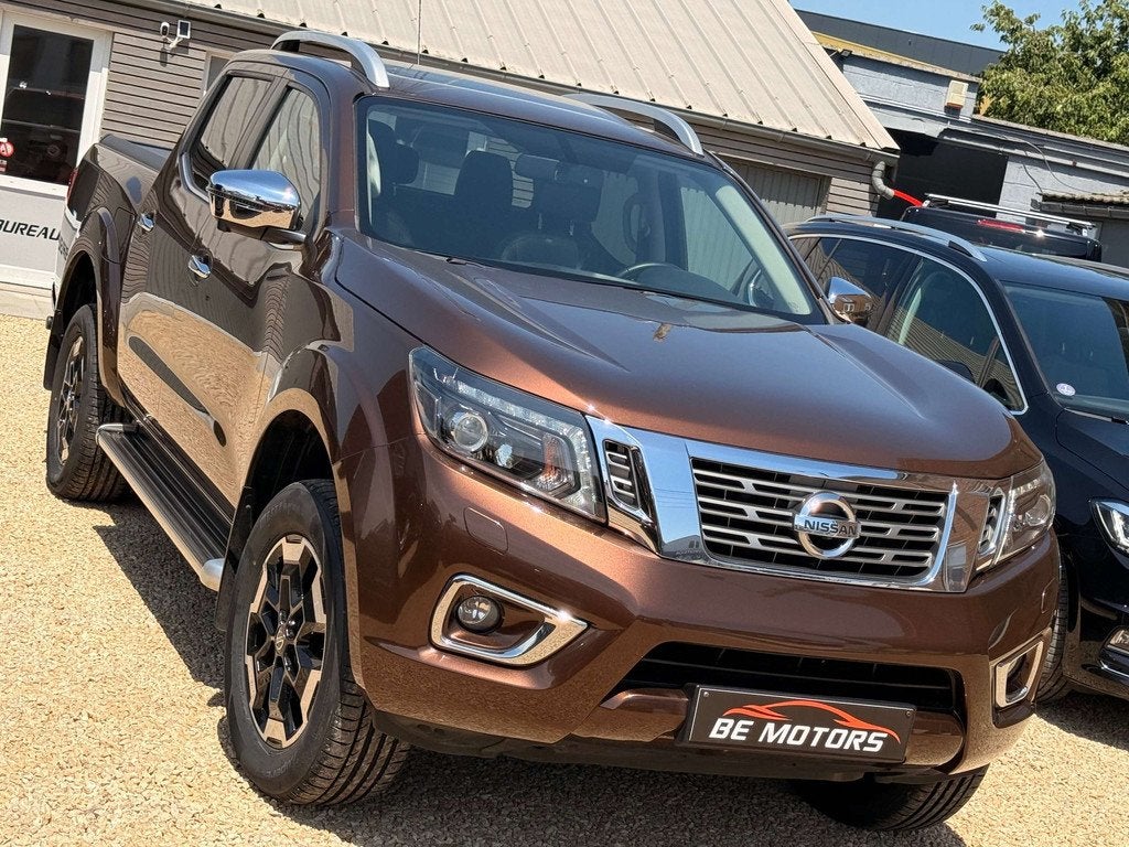 Nissan Navara 2.3 DCI 190CV TEKNA / TVAC * BTWIN / NAVI - CA, Auto's, Automaat, 4 deurs, Gebruikt, 4 cilinders