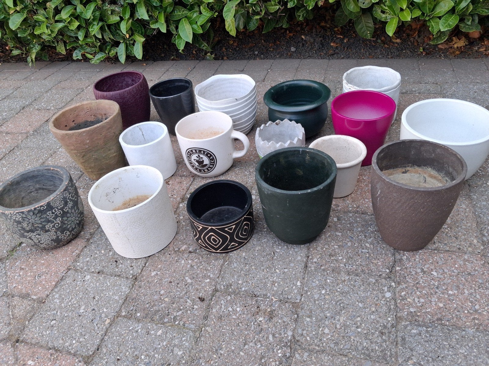 17-delige set Stenen bloempotten, Ophalen