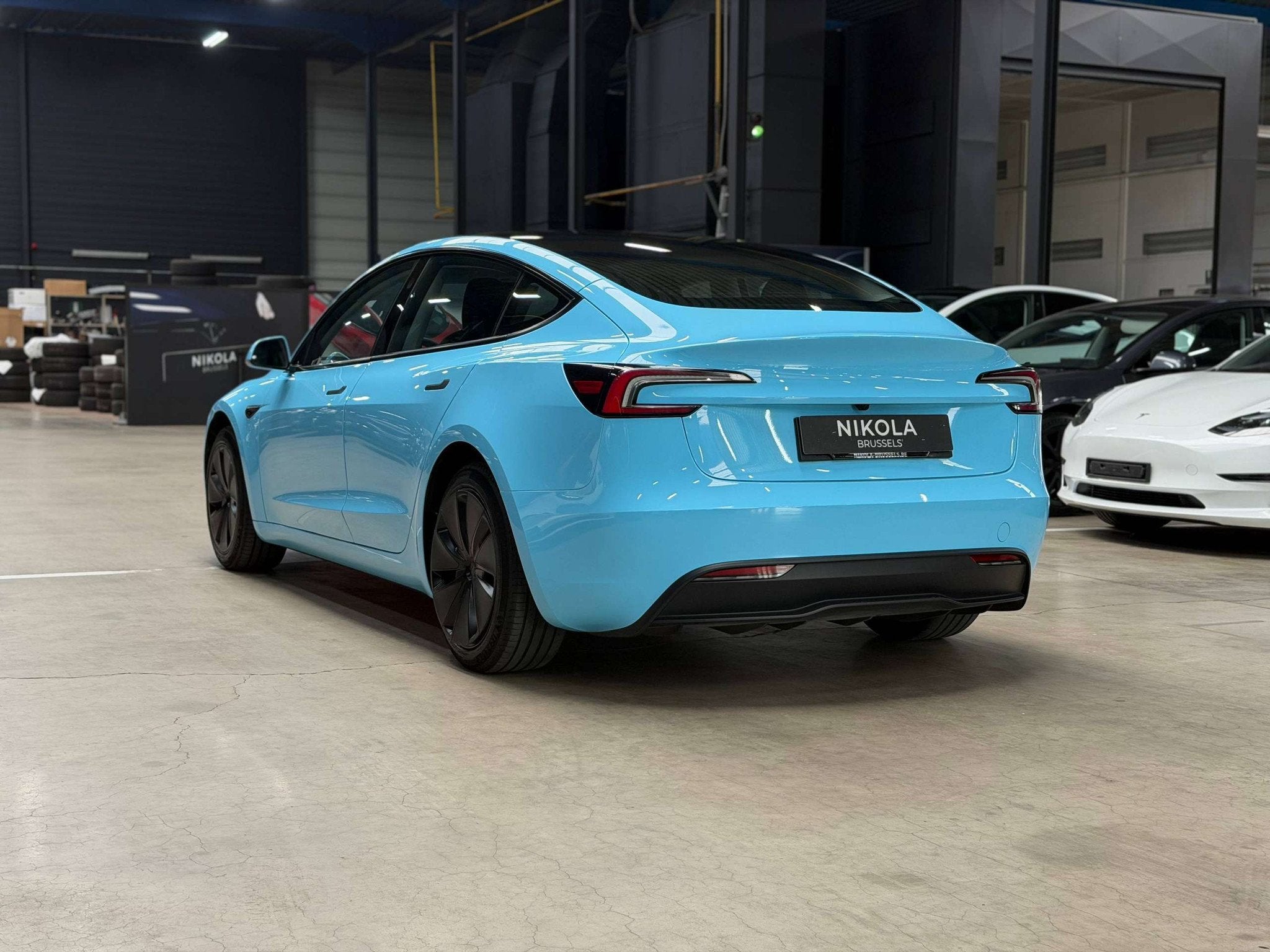 Tesla Model 3 REAR WHEEL DRIVE - HARDWARE 4 - HIGHLAND PREMI, Autos, Tesla, 513 km, Achat, 261 ch, 4 portes
