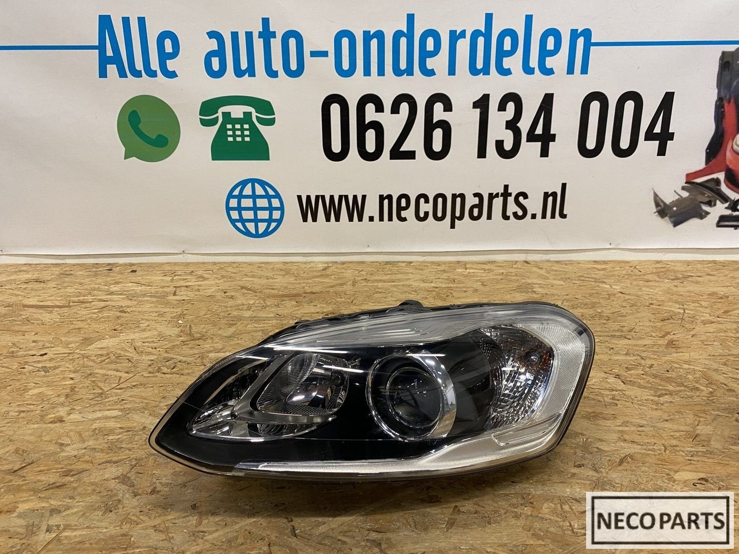 VOLVO XC60 XENON KOPLAMP LINKS 31420249 ORIGINEEL, -, -, -, Enlèvement ou Envoi