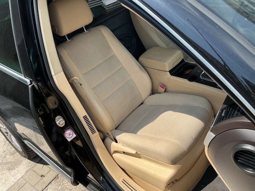 VEILIGHEIDSGORDEL RECHTS VOOR Touareg (7LA / 7L6), Gebruikt, Volkswagen, Volkswagen AG, Kundenbetreuung@volkswagen.de