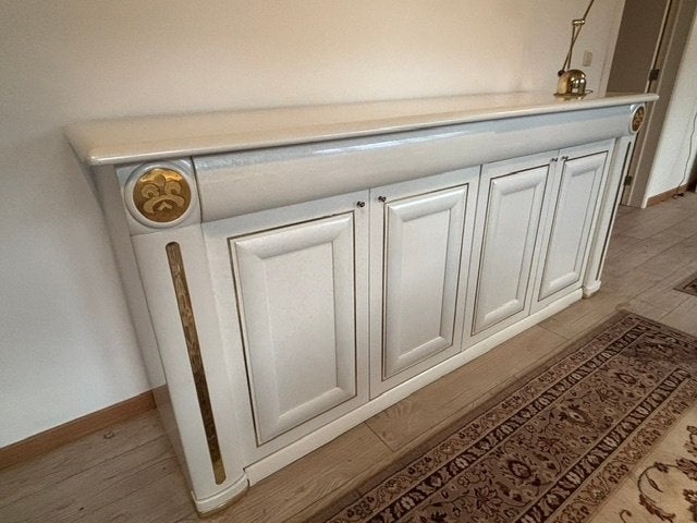 witte eetkamer in hoogglans met vergulde boord, Huis en Inrichting, Ophalen, Gebruikt, Hoogglans massief Italiaans design