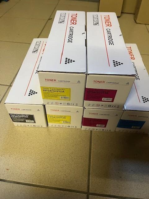 Encre pour imprimantes HP Laserjet (3 couleurs + noir) +2, Envoi, Neuf, Cartridge