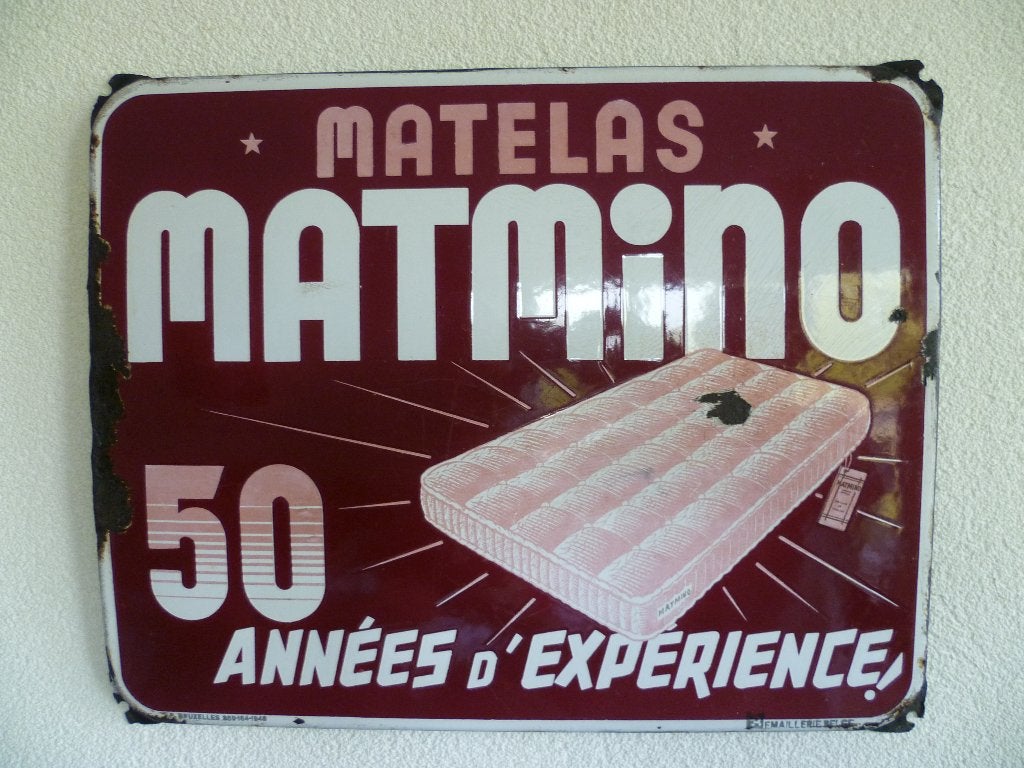 EMAILLE RECLAME BORD"MATMINO MATELAS"UIT 1948, Ophalen of Verzenden, Gebruikt, Reclamebord