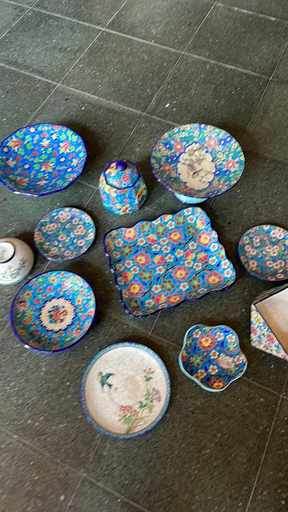 11 pieces emaux de longwy, Antiquités & Art, Antiquités | Céramique & Poterie, Enlèvement