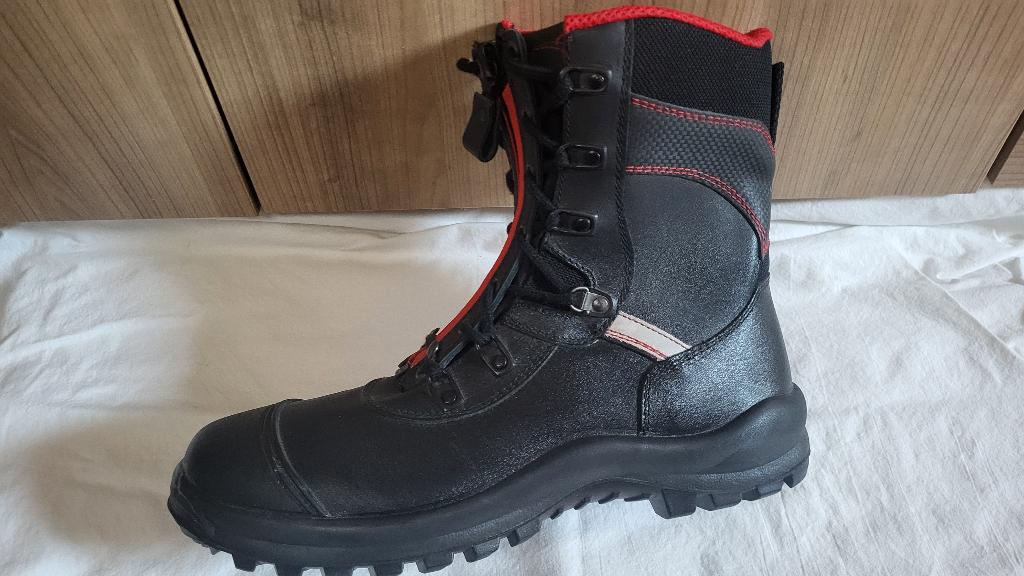 BOTTINES HAUTES CUIR NEUVES, Neuf, Enlèvement, Autres types, Noir