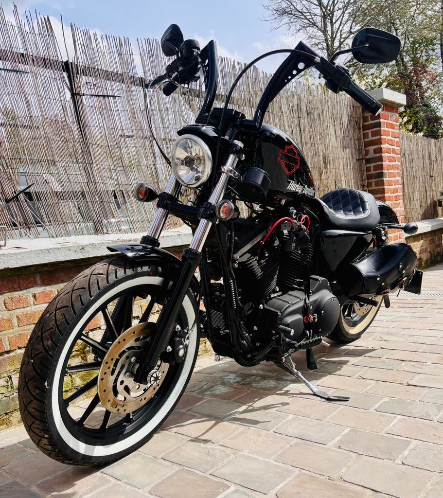 Harley Davidson Sportster 883 Xl IRON, Occasion, 2 cylindres, Particulier, Manuelle
