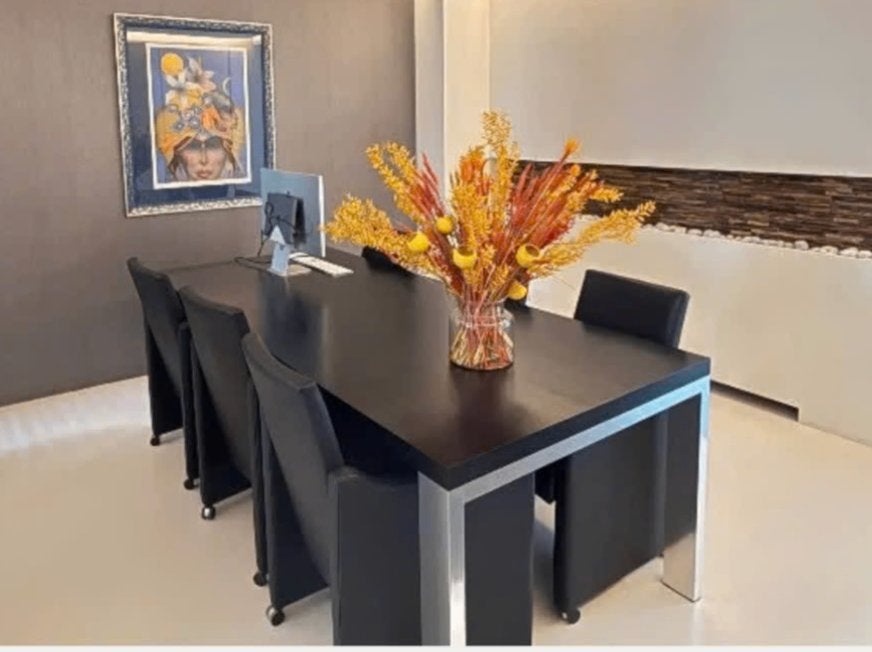 Eettafel zwart met inox - goede staat  € 85, Ophalen