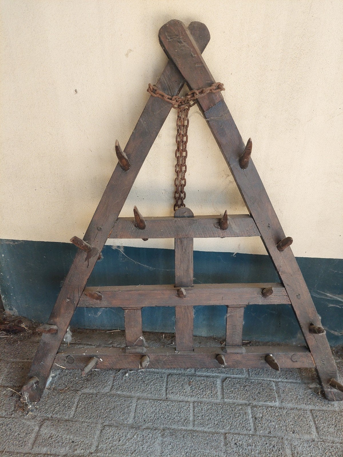 Oude houten eg, Ophalen
