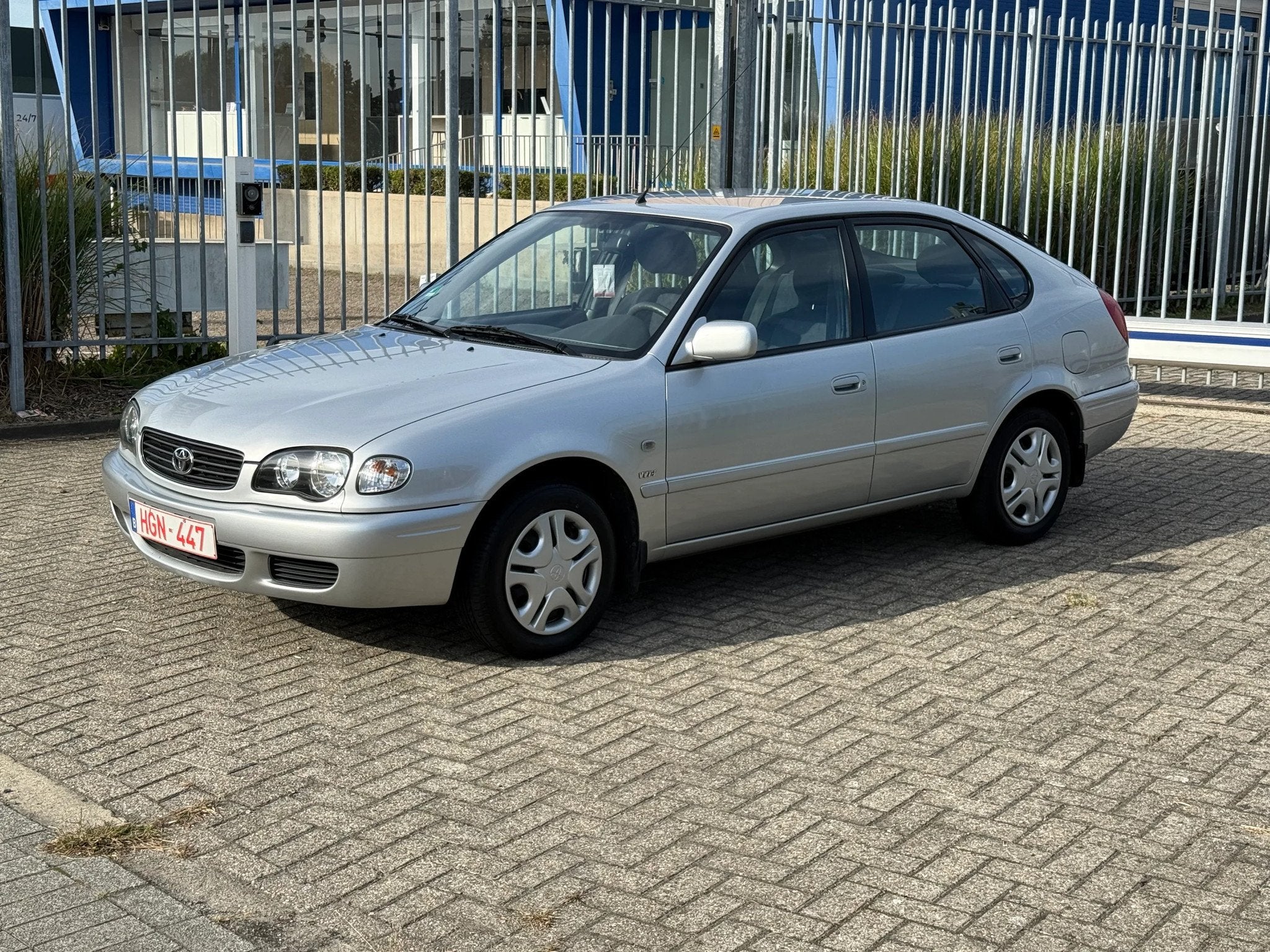 TOYOTA COROLLA /95000KM/EXCELLENT ÉTAT/CONTROLÉE/, Autos, Toyota, Argent ou Gris, Achat, 4 portes, Entreprise