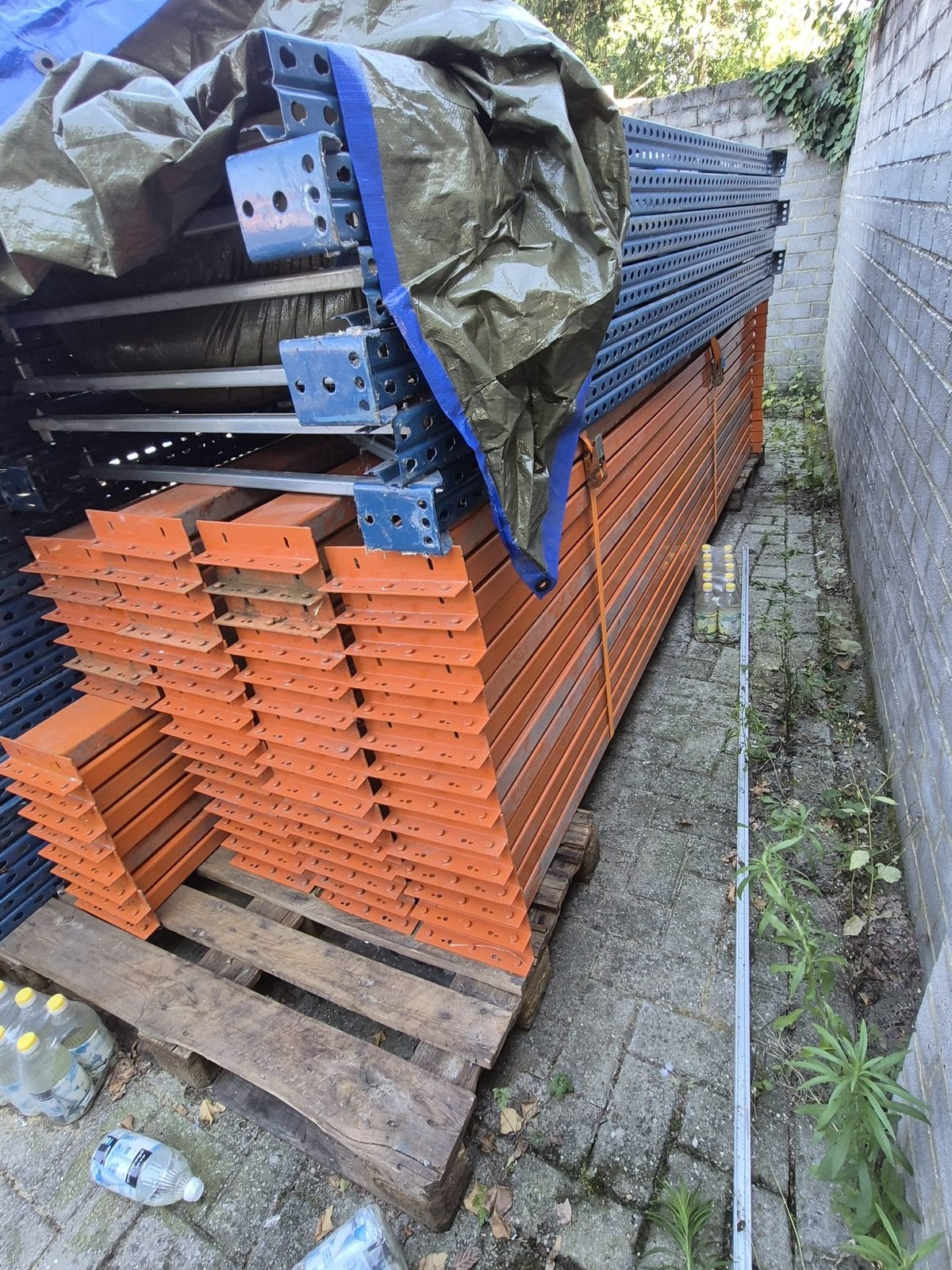 Gebruikte rackset met pailletten, Ophalen