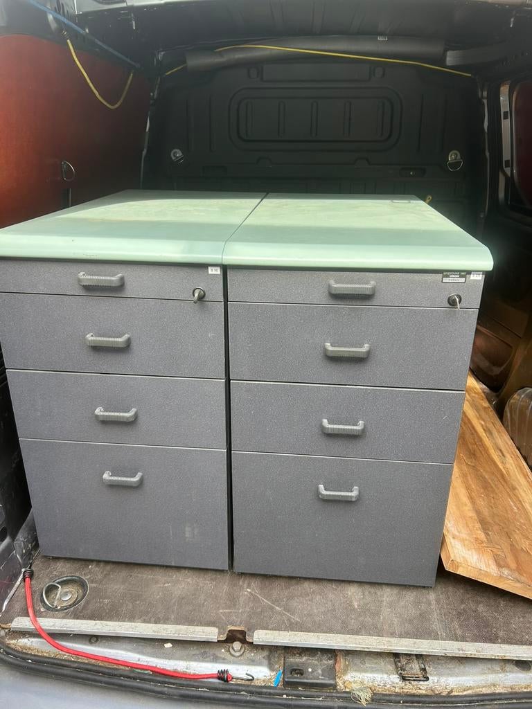 2 bureau kasten die op slot kunnen, Ophalen of Verzenden