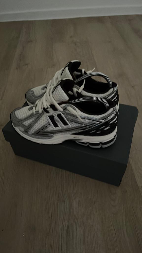 Chaussure, Enlèvement ou Envoi, Neuf