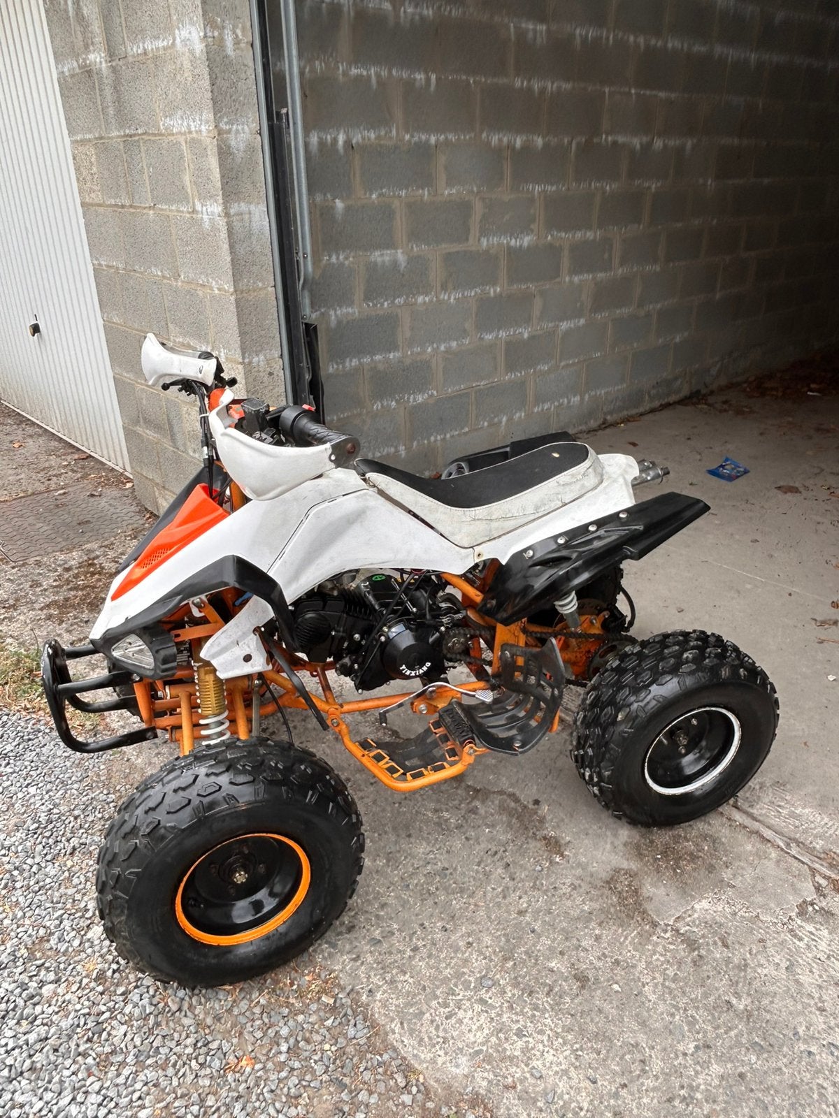 Quad 140cc moteur neuf 4 vitesse semi automatique, Vélos & Vélomoteurs, Enlèvement ou Envoi, Comme neuf