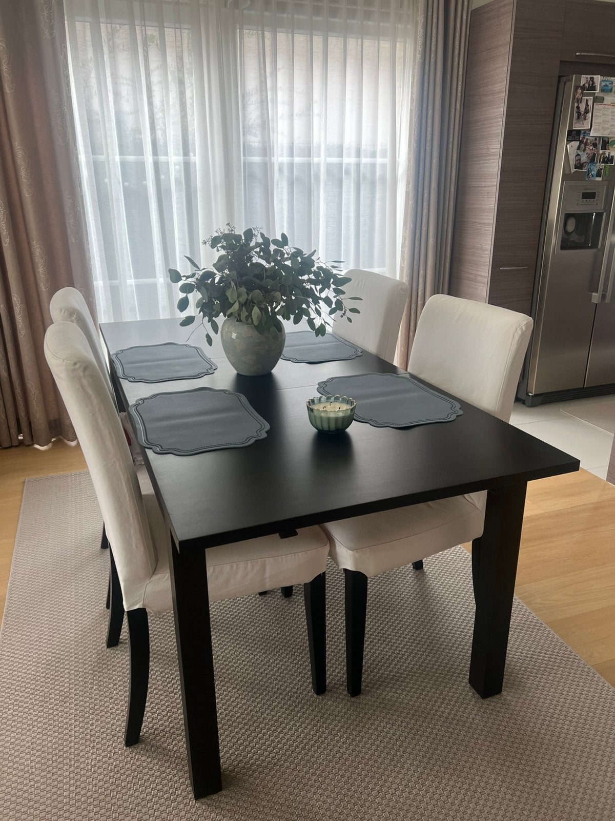 Table a manger, Maison & Meubles, Extendible, Carré, Enlèvement, Utilisé