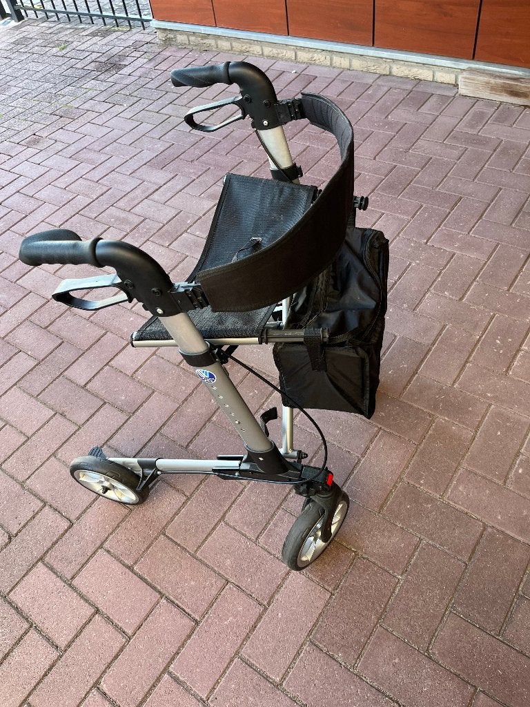 Vermeiren rollator, Diversen, Ophalen, Lichtgewicht, Zo goed als nieuw