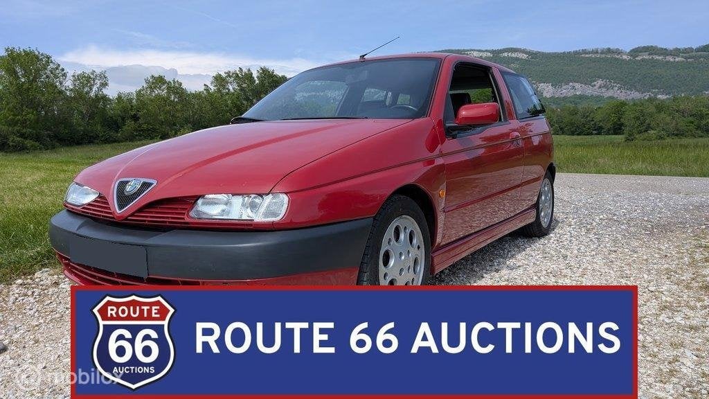 Alfa Romeo 145 Quadrifoglio | 1997 | Route 66 Auctions, Zwart, Bedrijf, Handgeschakeld, Overige carrosserie
