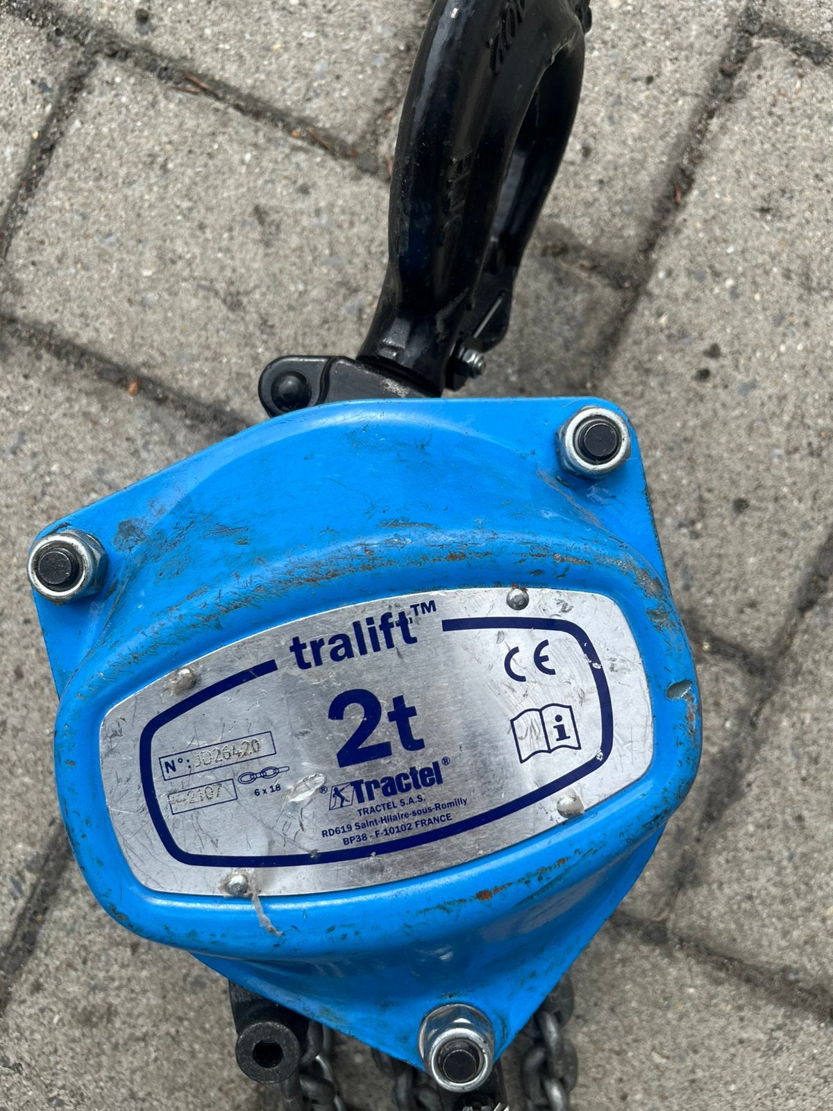 takel 2 ton te koop, Ophalen, Zo goed als nieuw