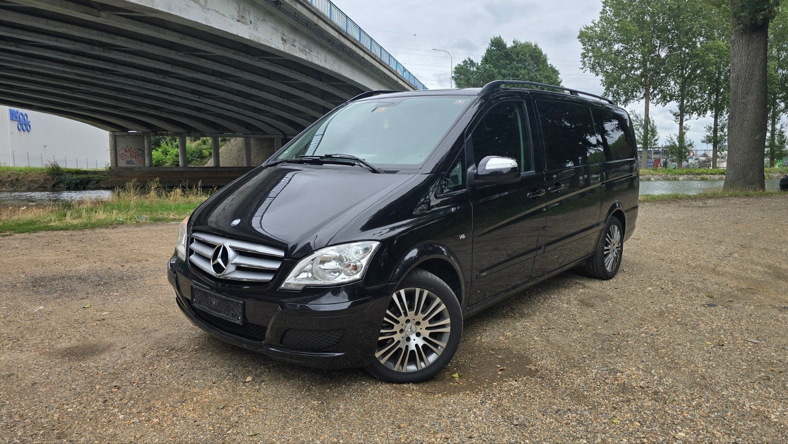 Mercedes Viano 3.5 LPG benzine 258pk dubbel airco opendag..., Auto's, Automaat, Euro 5, Zwart, 3500 cc