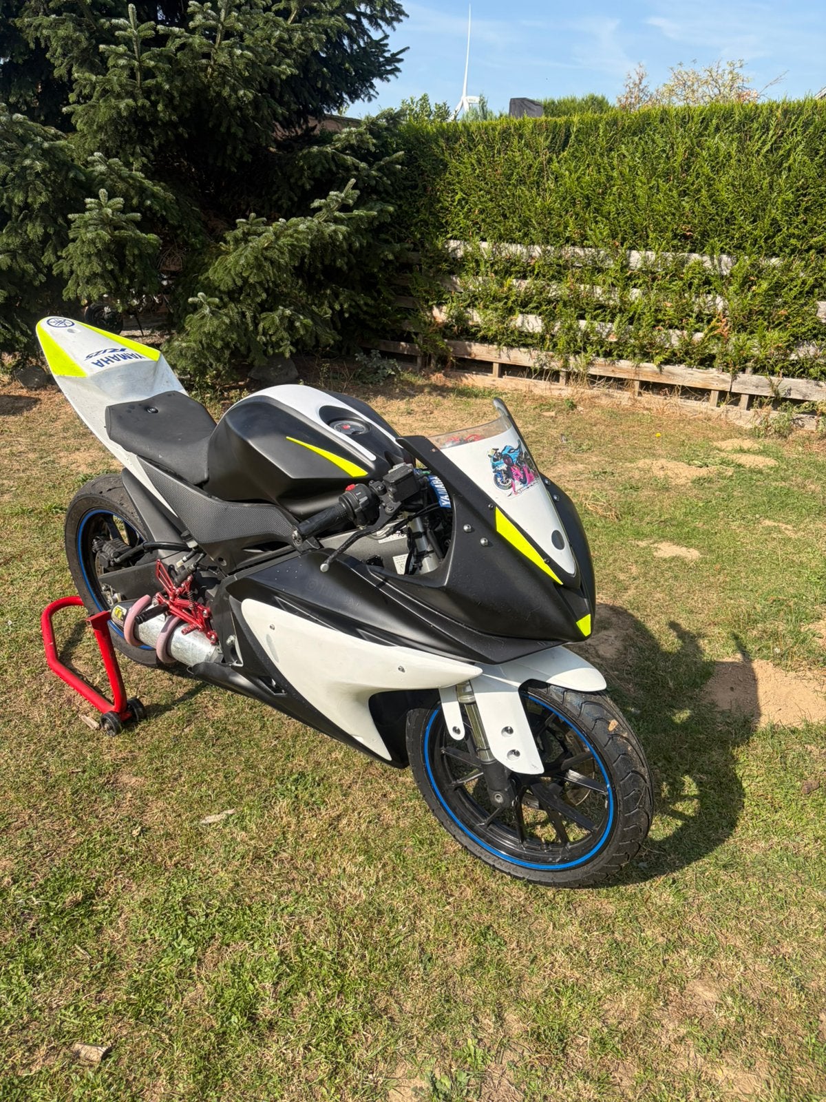Yamaha yzf r125 race, Particulier