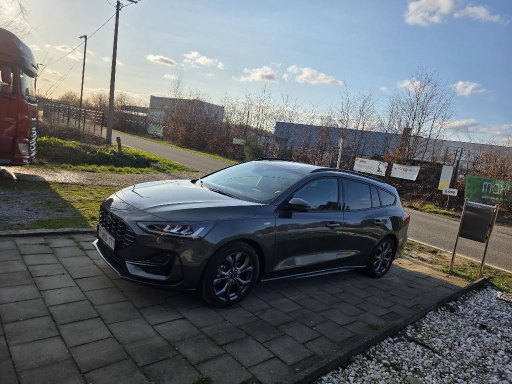Ford Focus 2023 Hybrid  (stijgend)– Garantie tot 150.000 km, Auto's, Lichtsensor, Euro 6, Break, Zilver of Grijs