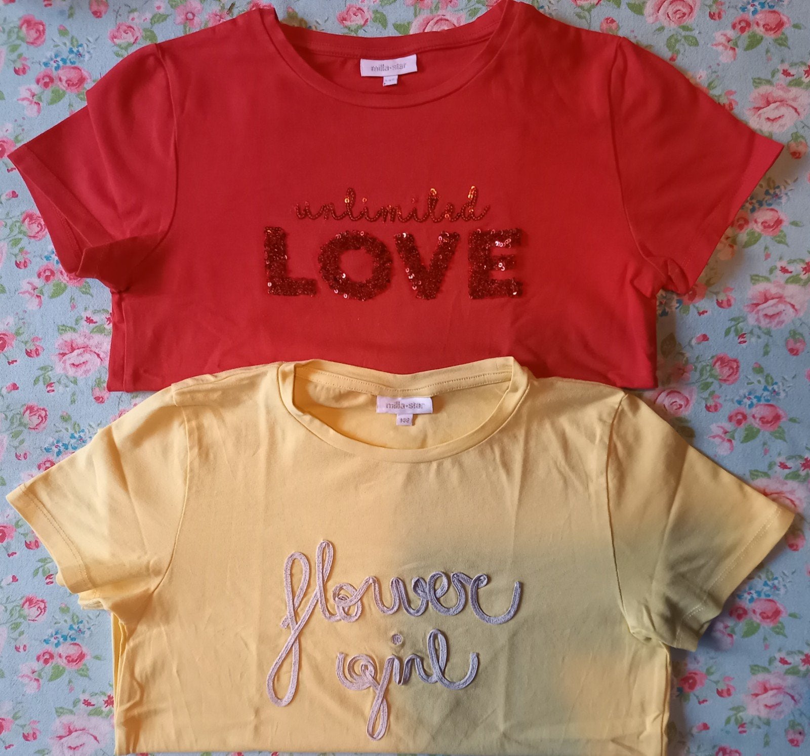 Twee kleurrijke T-shirts Milla Star maat 146, Gebruikt, Meisje, Ophalen of Verzenden, Shirt of Longsleeve