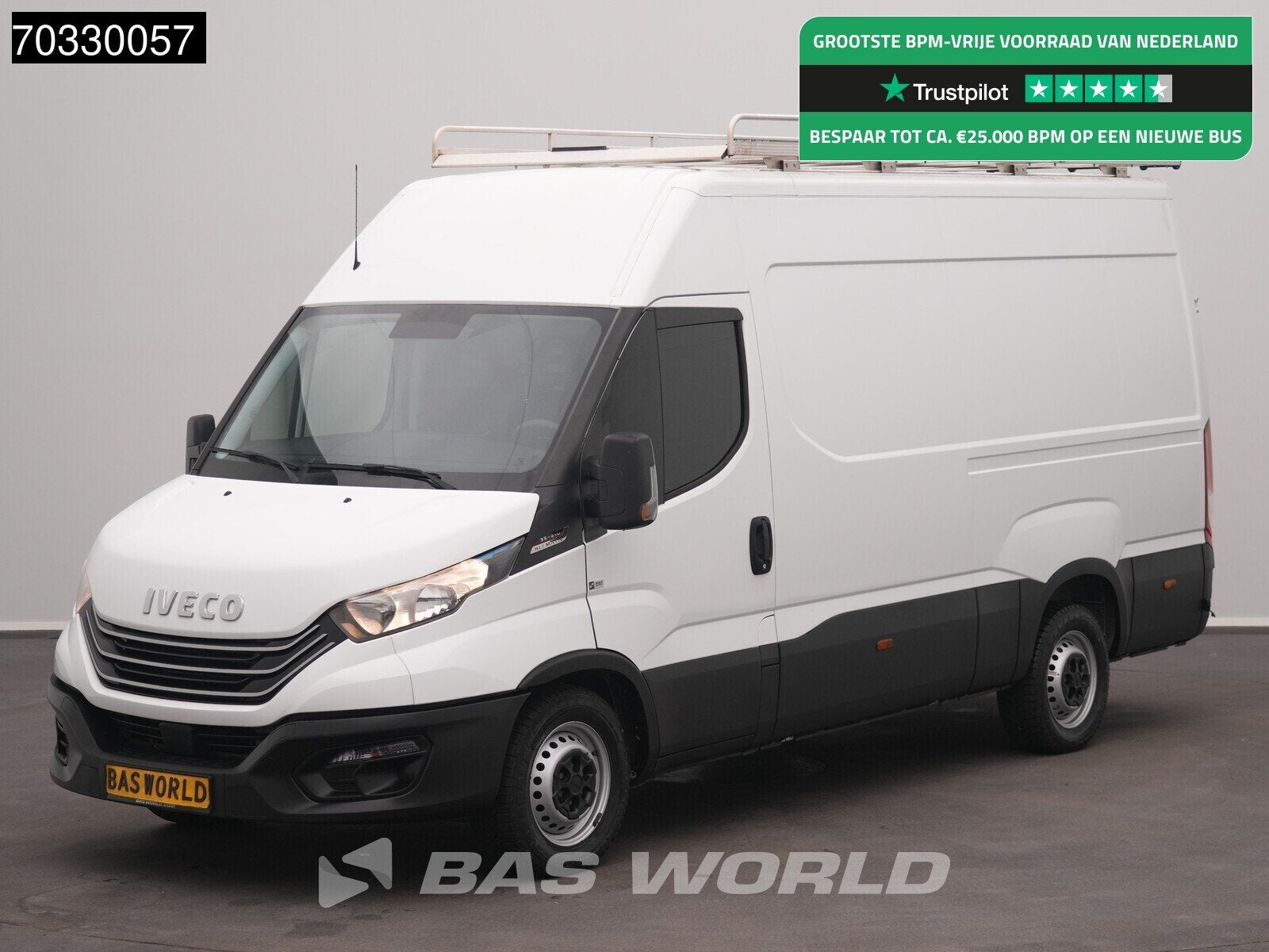 Iveco Daily 35S21 3.0L Automaat L2H2 3,5t Trekhaak Navi Airc, Stof, Gebruikt, Euro 6, 4 cilinders