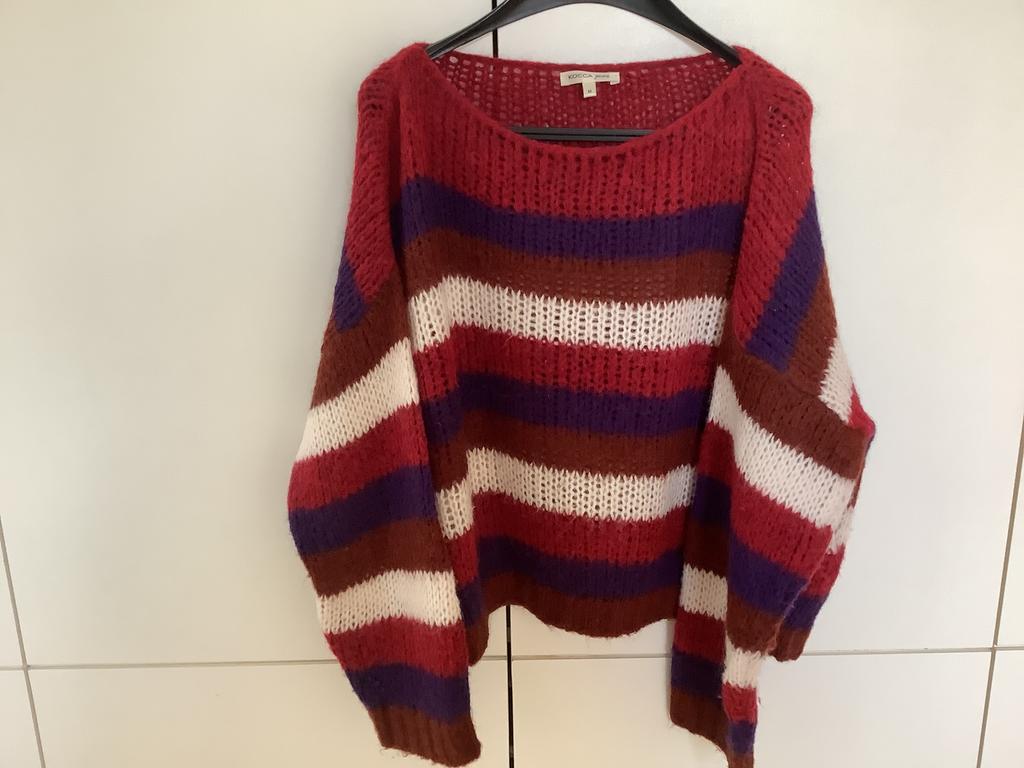 Pull Kocca Jeans pour femme taille M, Vêtements | Femmes, Enlèvement, Comme neuf, Taille 38/40 (M)