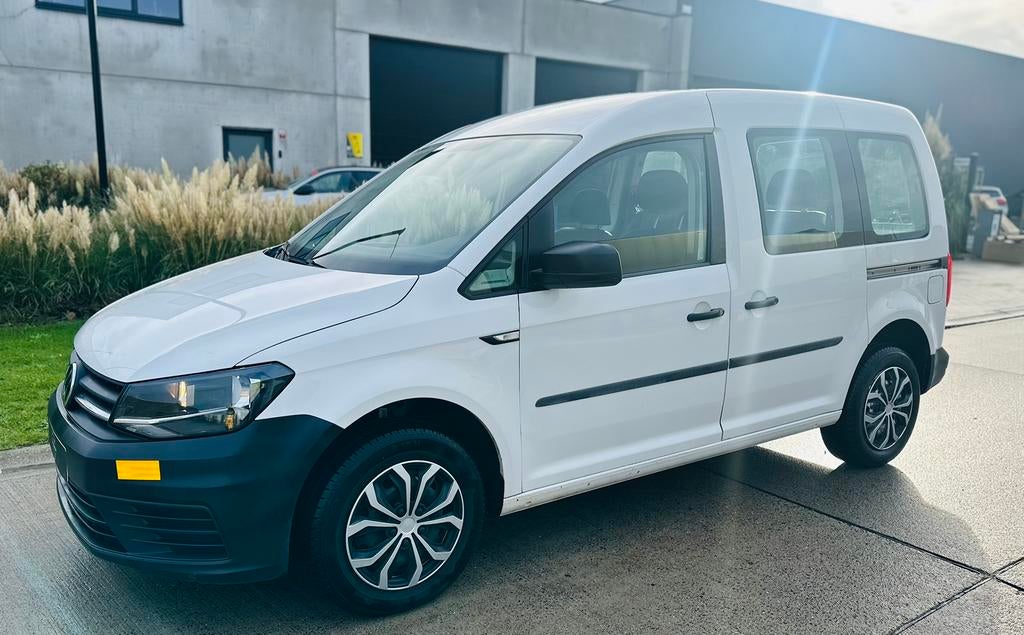 Volkswagen Caddy combi 5 places/essence/clim/cruise, Air conditionné, Achat, Euro 6, Boîte manuelle