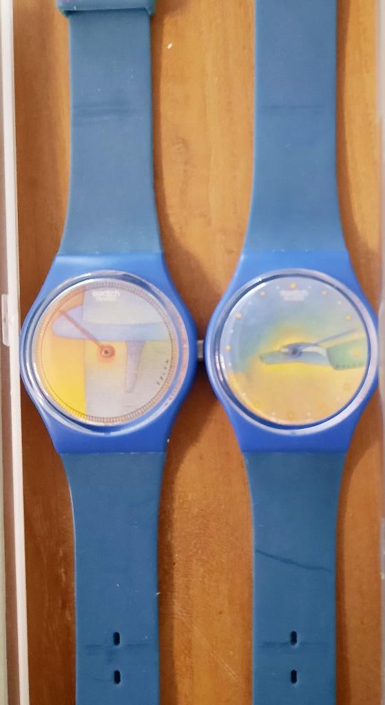 Lot de deux montres Swatch modèle Folon, Envoi, Neuf